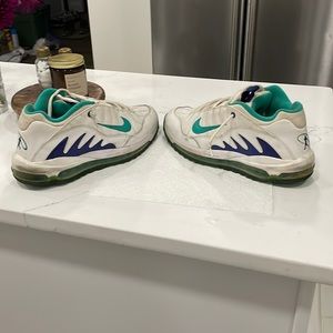 Nike total griffey max 99 sneakers